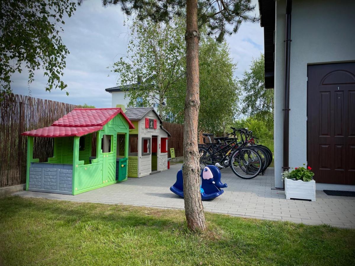 Domki Letniskowe Ratownik Sarbinowo Exteriör bild